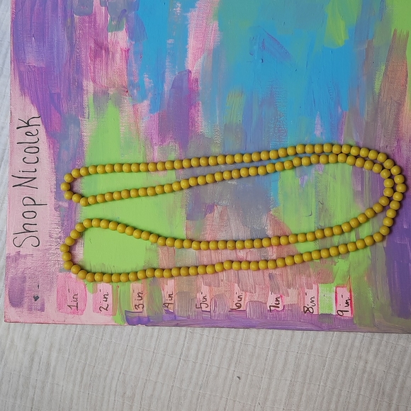 48 inch long Vintage yellow wood beads necklace 1970's - Picture 3 of 3